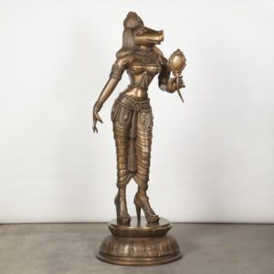 Siri Khandavilli bronze sculpture