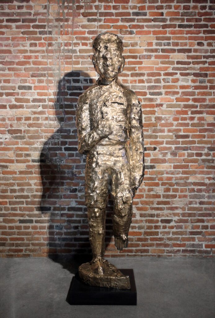 BAM (for Michael) Bronze

201896 x 27 x 27 inch