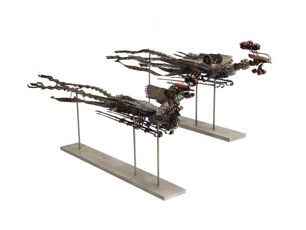 Xu Bing’s Phoenix birds finished and patinated, each are made from small intricate parts.
